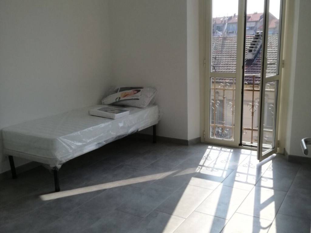 Stanza singola in Barriera di Milano