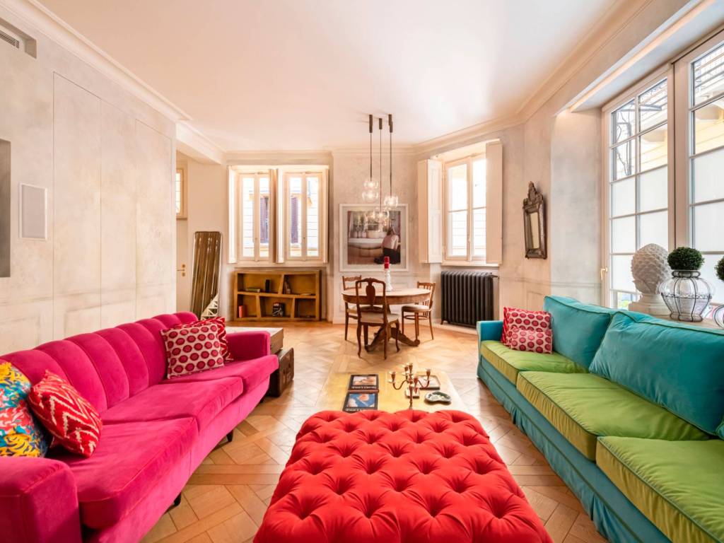 Terrace Level Layout Sale Apartment in via Francesco Petrarca 3. Milan. Excellent condition ...