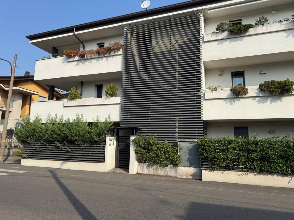 Vendita Appartamento Cesano Maderno. Trilocale in via Giuseppe Toniolo ...