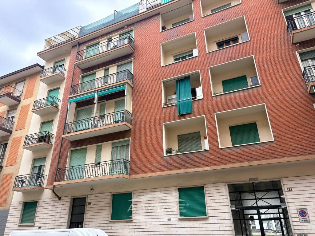 Appartamento in Nizza Millefonti, foto 2 di 30