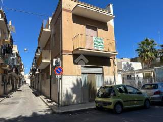 Zona