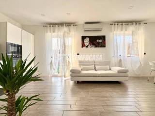 Salone