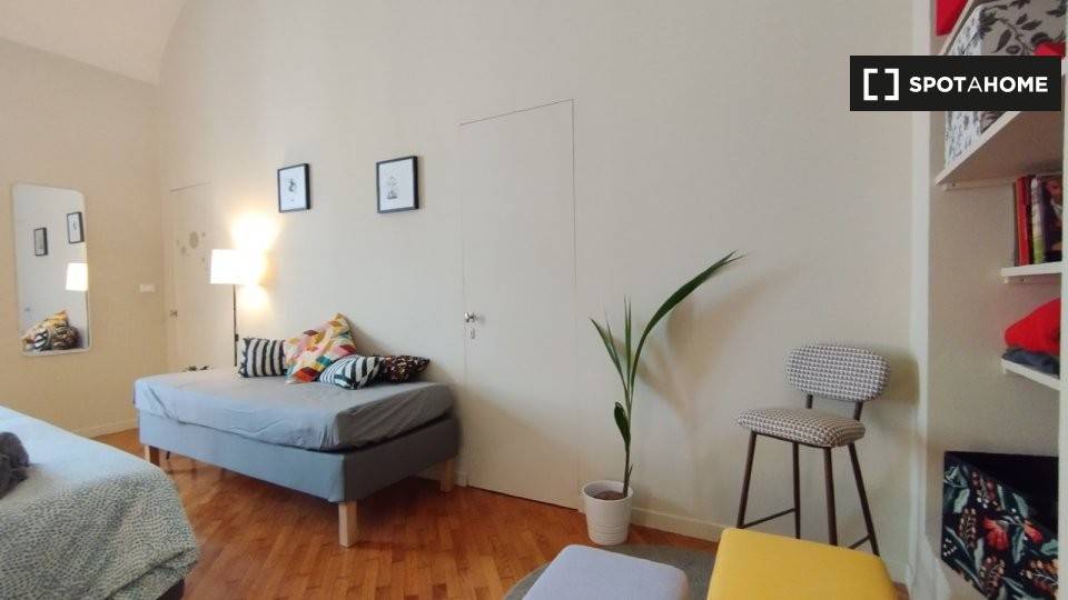 4 stanze singole in Centro