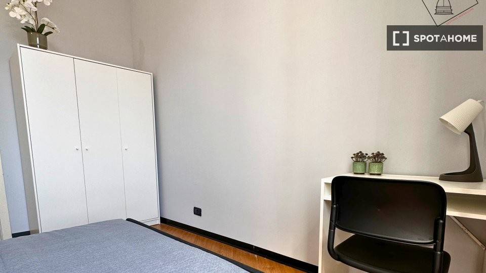 2 stanze singole in Barriera di Milano, foto 2 di 15