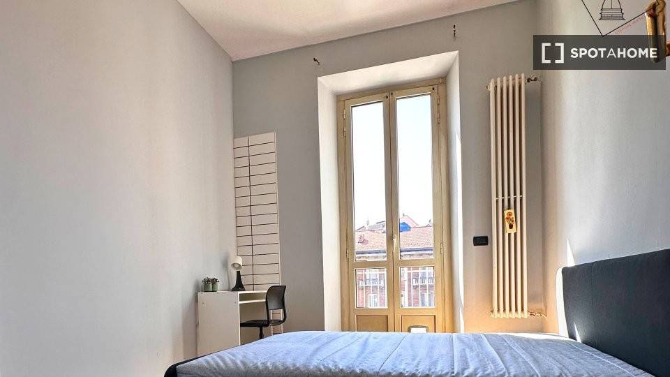 2 stanze singole in Barriera di Milano, foto 3 di 15