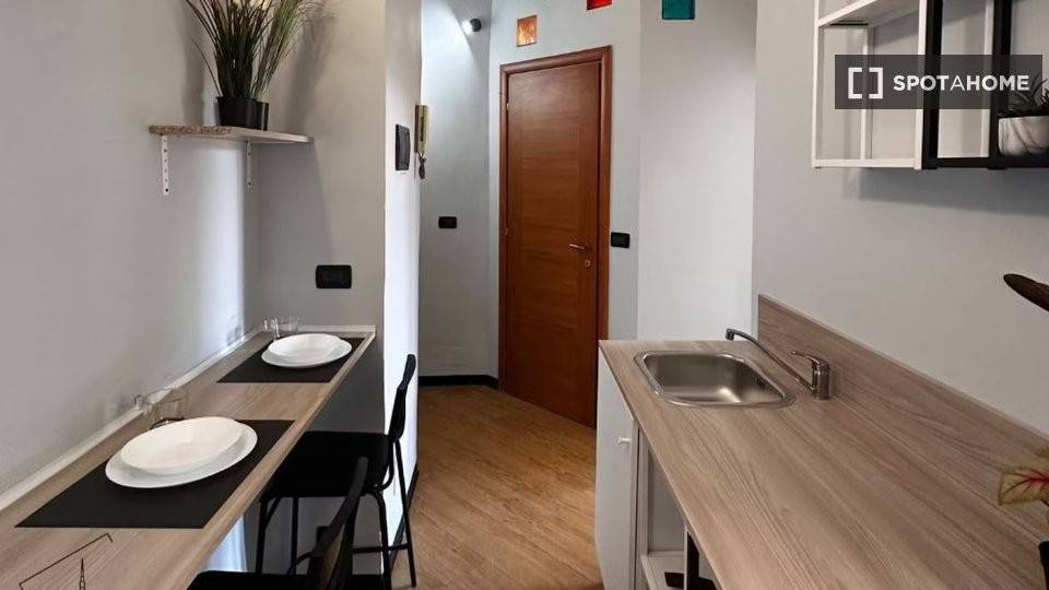 2 stanze singole in Barriera di Milano, foto 8 di 15