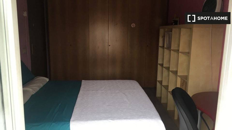 Stanza singola in Parella, foto 3 di 9