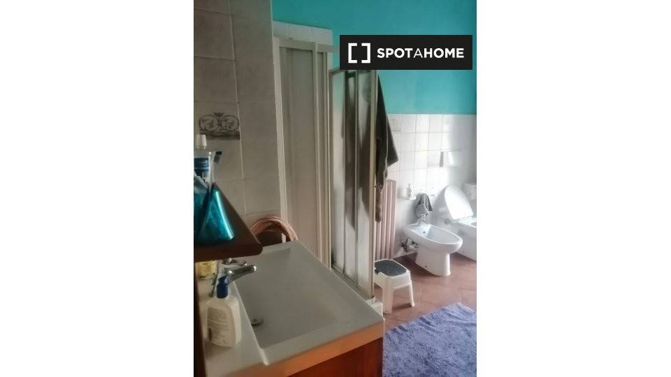 Stanza singola in Parella, foto 5 di 9