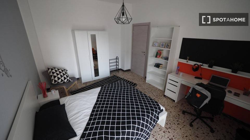 4 stanze singole in Nizza Millefonti, foto 15 di 18