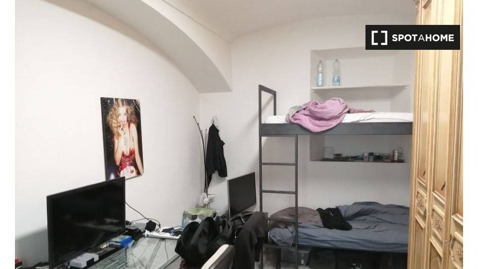 Stanza singola in Centro, foto 7 di 8