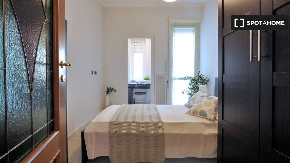4 stanze singole in Cenisia, foto 15 di 18
