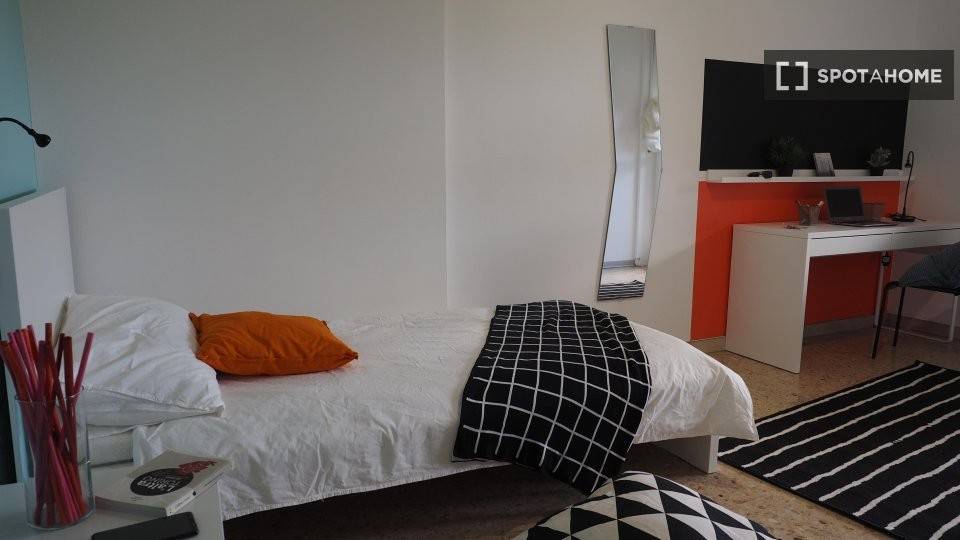 5 stanze singole in Mirafiori Sud, foto 15 di 18