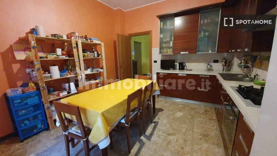 Posto letto in doppia in Parella, foto 3 di 18