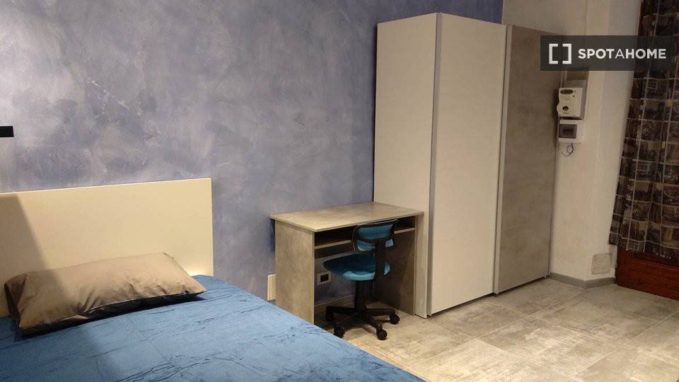 Posto letto in doppia in Barriera di Milano, foto 4 di 18