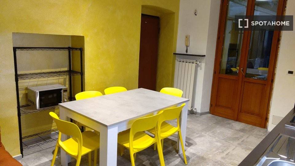 Posto letto in doppia in Barriera di Milano, foto 7 di 18