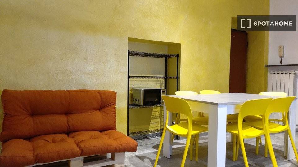 Posto letto in doppia in Barriera di Milano, foto 10 di 18