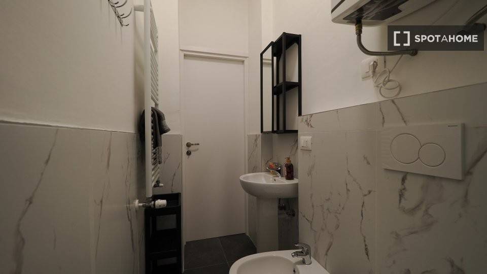 Stanza singola in Cenisia, foto 12 di 17