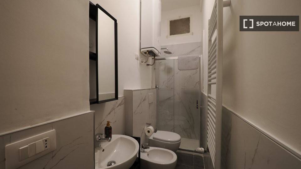 Stanza singola in Cenisia, foto 11 di 13