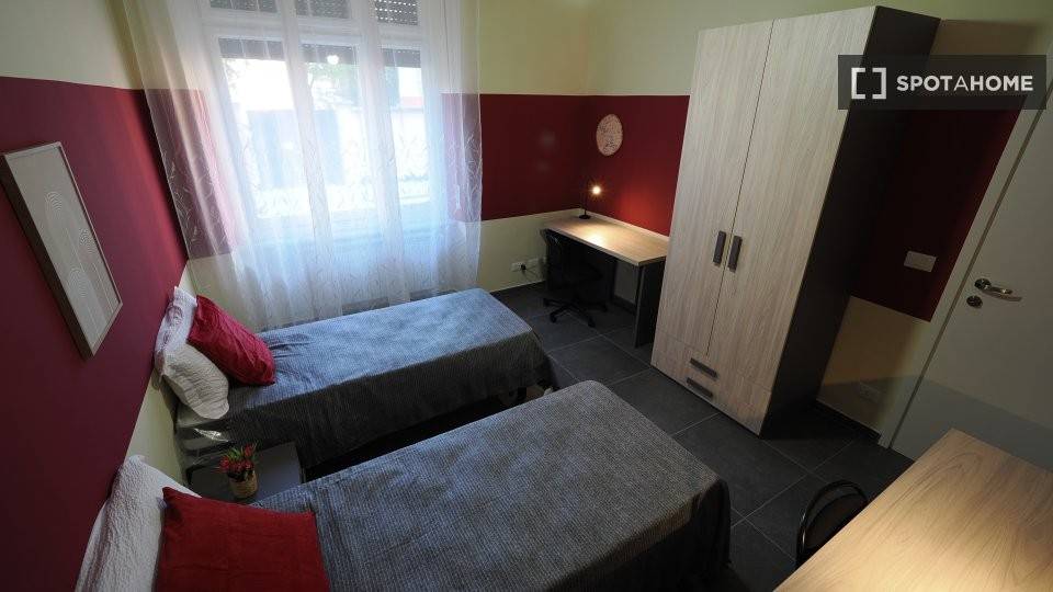 Stanza singola in Cenisia, foto 12 di 13