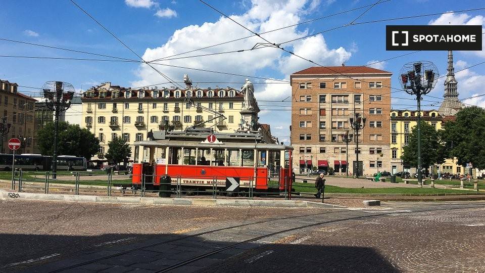 2 stanze singole in Centro, foto 8 di 10