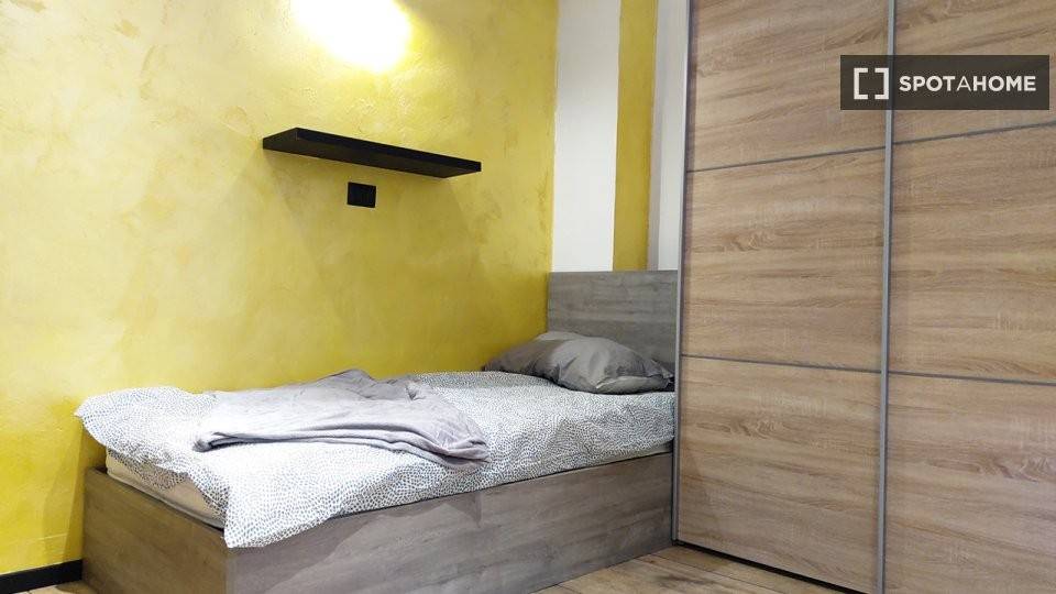Posto letto in doppia in Barriera di Milano, foto 6 di 18