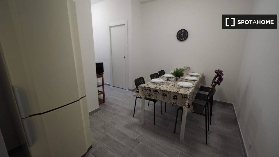 6 stanze singole in San Salvario, foto 4 di 16