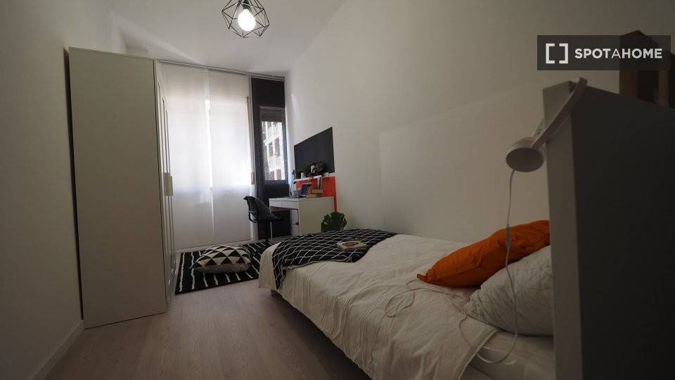 6 stanze singole in San Salvario, foto 11 di 16