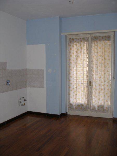 3 stanze singole in Centro, foto 4 di 12