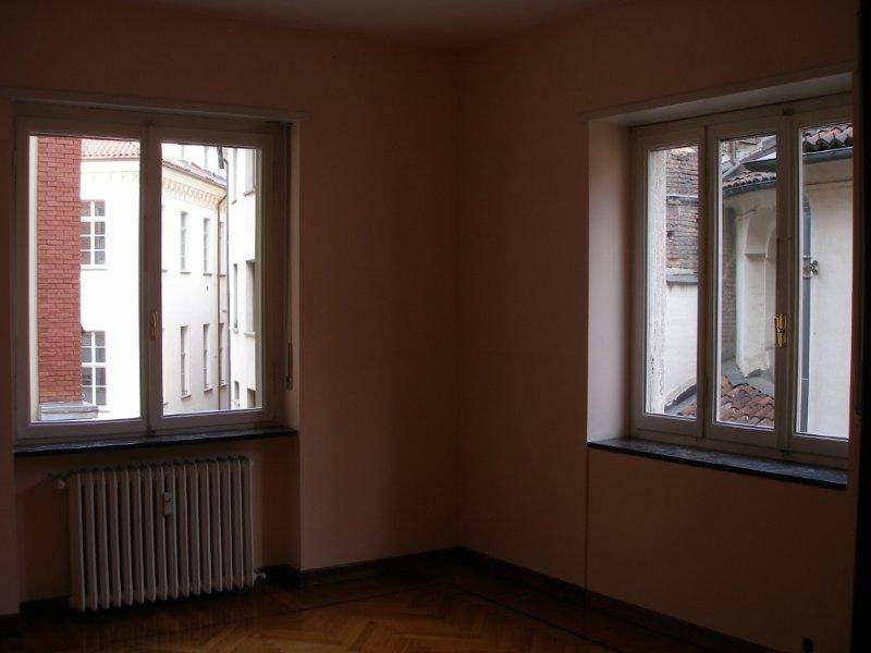 3 stanze singole in Centro, foto 5 di 12