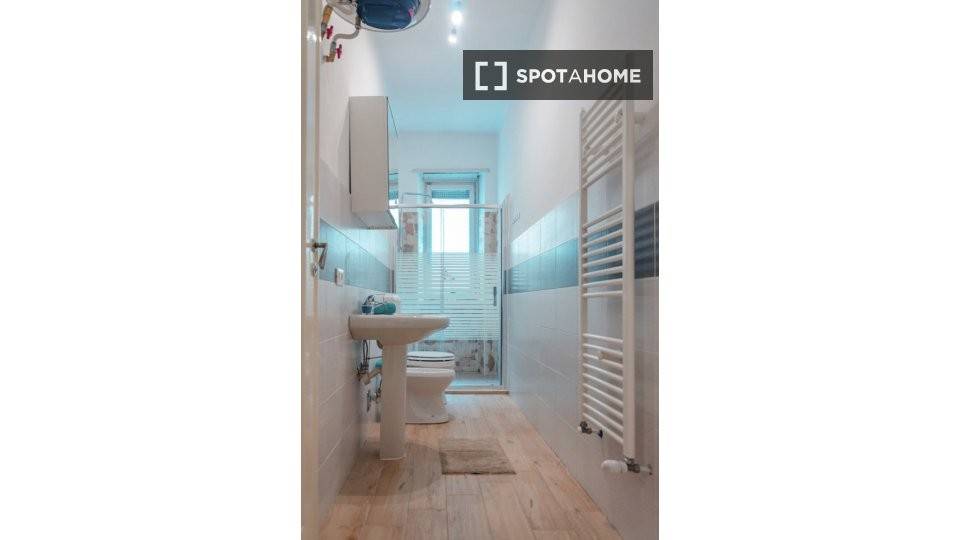 Stanza singola in Centro, foto 6 di 18