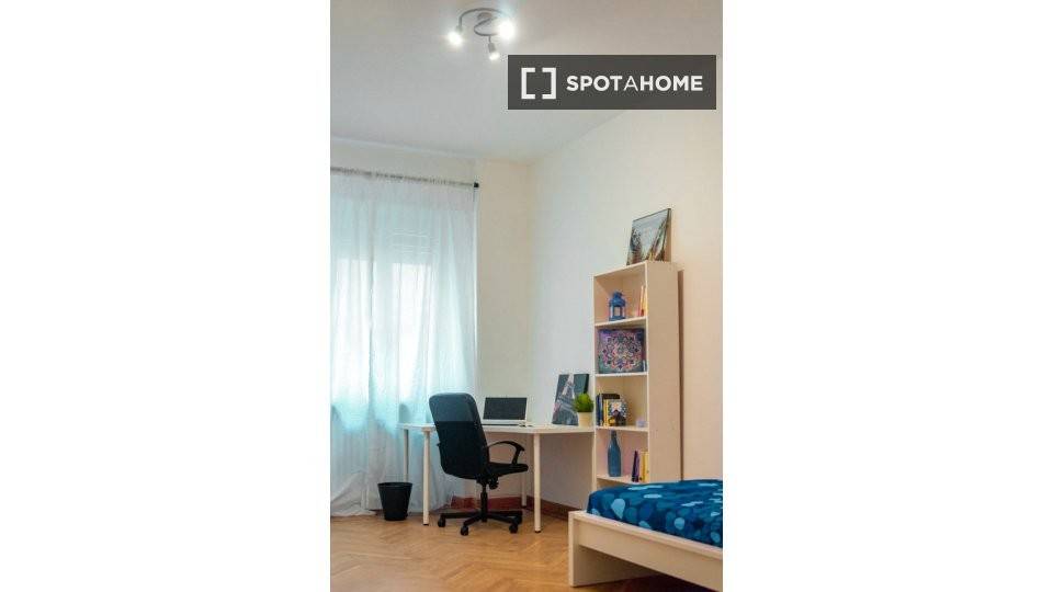 Stanza singola in Centro, foto 17 di 18