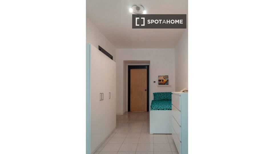 Stanza singola in Centro, foto 17 di 18