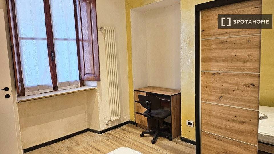 Stanza singola in Barriera di Milano, foto 3 di 12