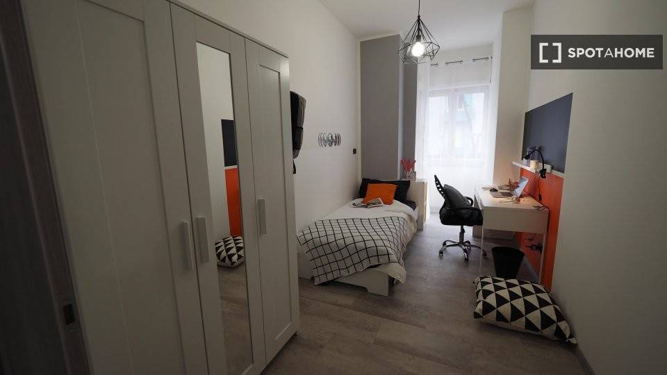 10 stanze singole in San Salvario, foto 3 di 17