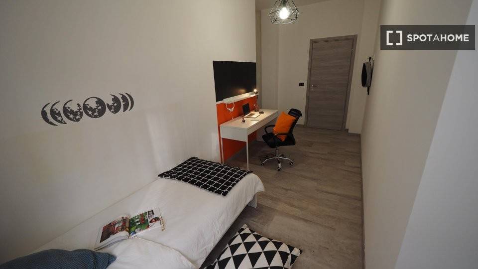 10 stanze singole in San Salvario, foto 16 di 17