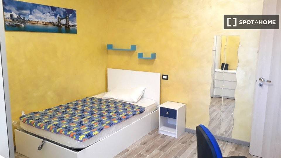 Stanza singola in Barriera di Milano, foto 3 di 18