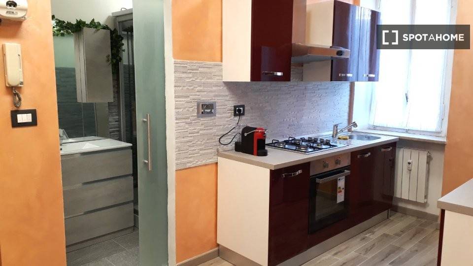 Stanza singola in Barriera di Milano, foto 5 di 18