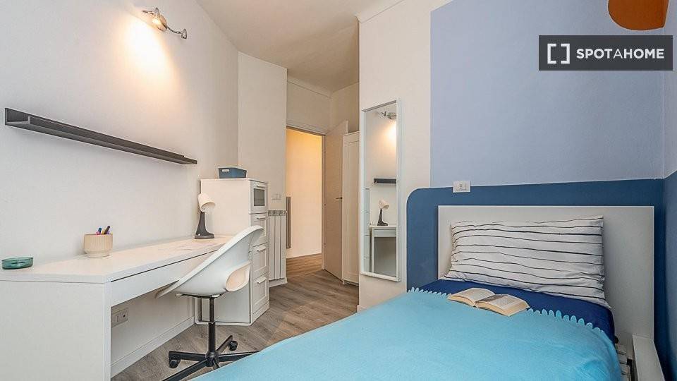 Stanza singola in Crocetta, foto 4 di 18