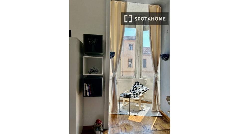 Stanza singola in San Salvario, foto 6 di 18