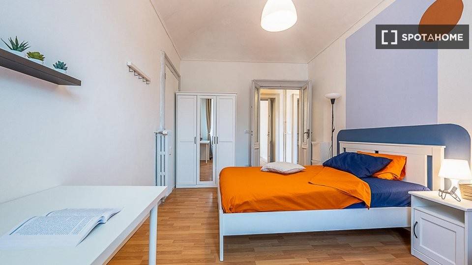 Stanza singola in Crocetta, foto 4 di 18