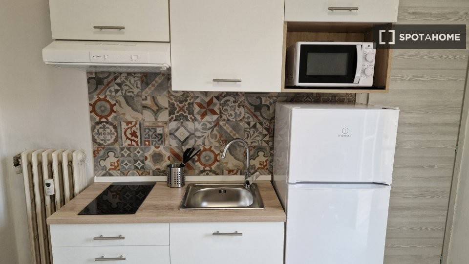 Appartamento in Nizza Millefonti, foto 7 di 18
