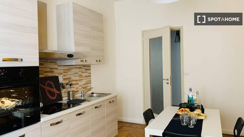 4 stanze singole in Centro, foto 8 di 18