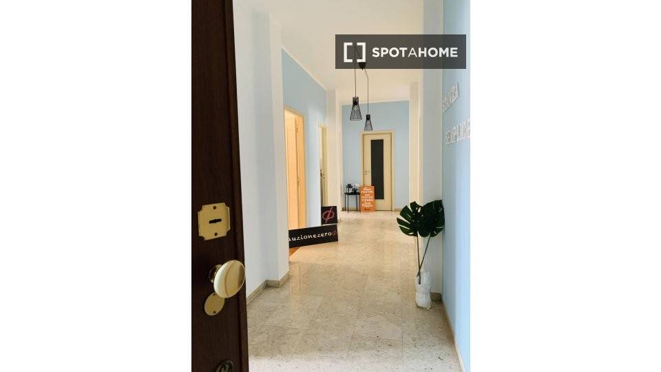 4 stanze singole in Centro, foto 13 di 18