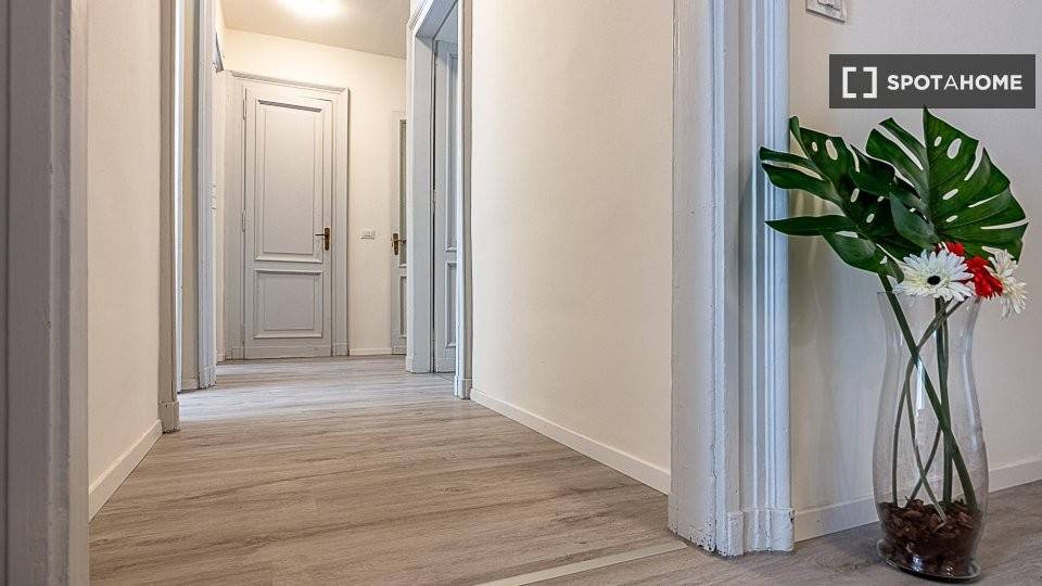 Stanza singola in Crocetta, foto 10 di 18