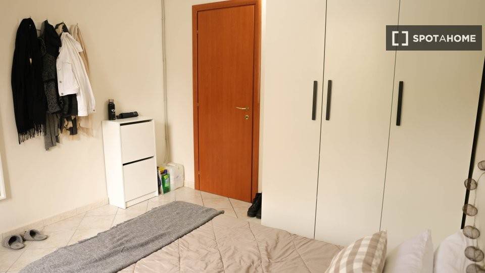 Stanza singola in Barriera di Milano, foto 16 di 17