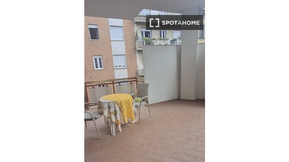 Stanza singola in San Salvario, foto 5 di 10