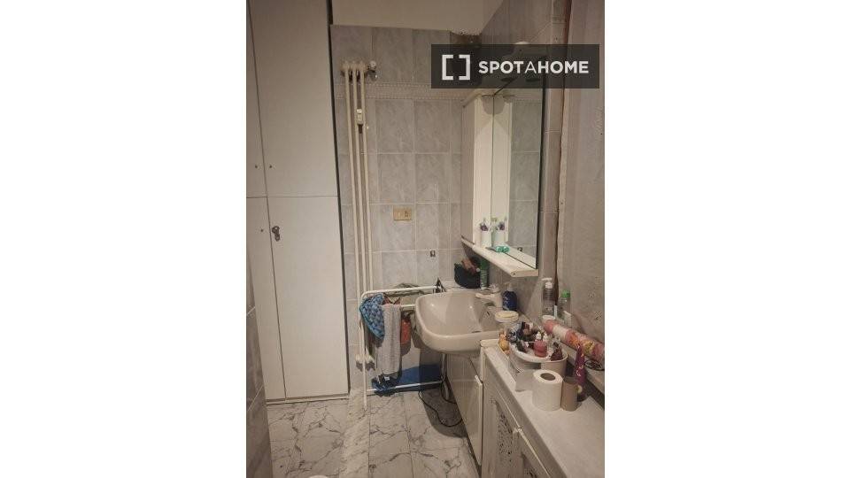 Stanza singola in San Salvario, foto 9 di 10