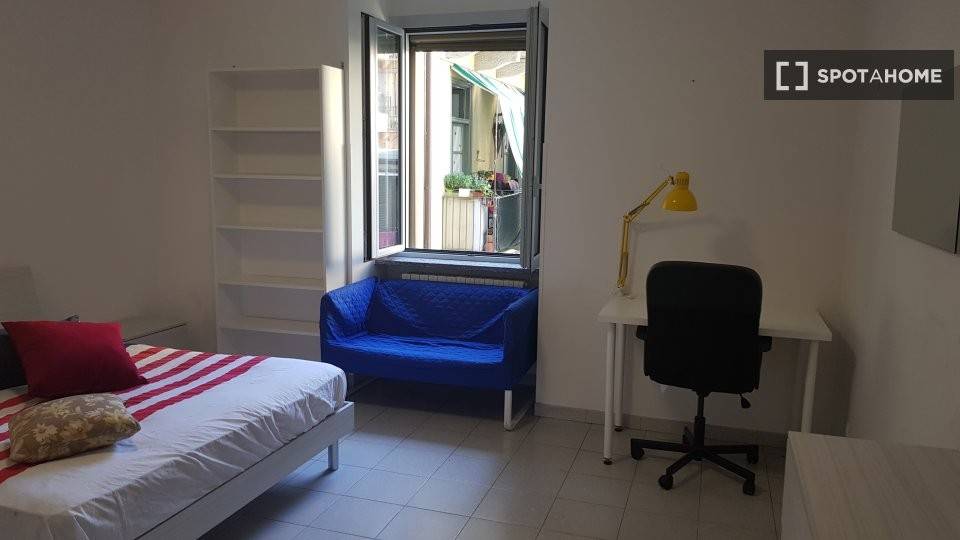 Stanza singola in San Salvario, foto 3 di 18