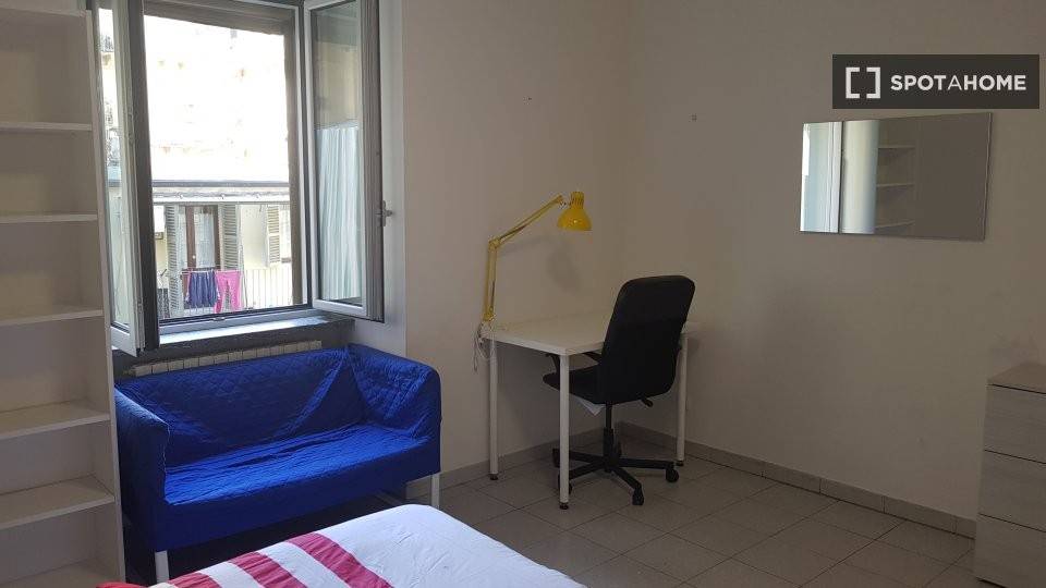 Stanza singola in San Salvario, foto 6 di 18