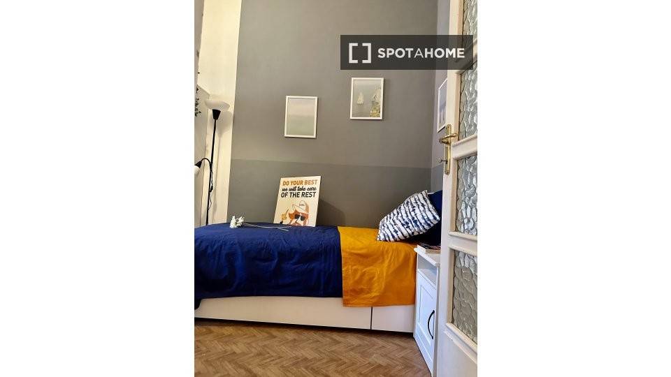 Stanza singola in San Salvario, foto 5 di 18